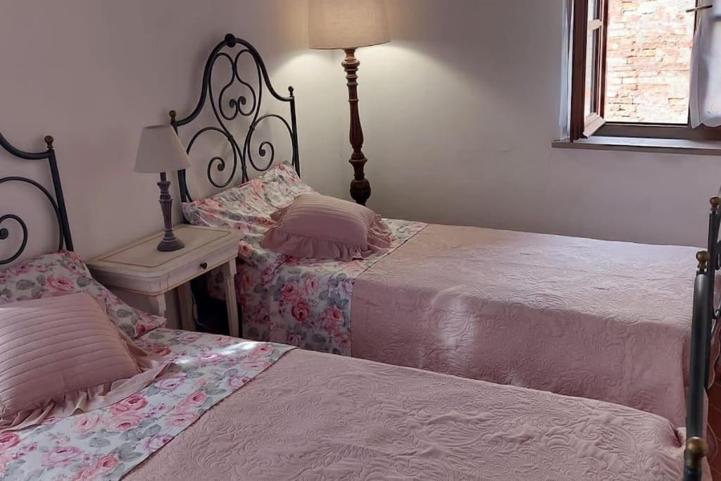 Lajatico Rentals - Casa Di Alice Nel Borgo 外观 照片