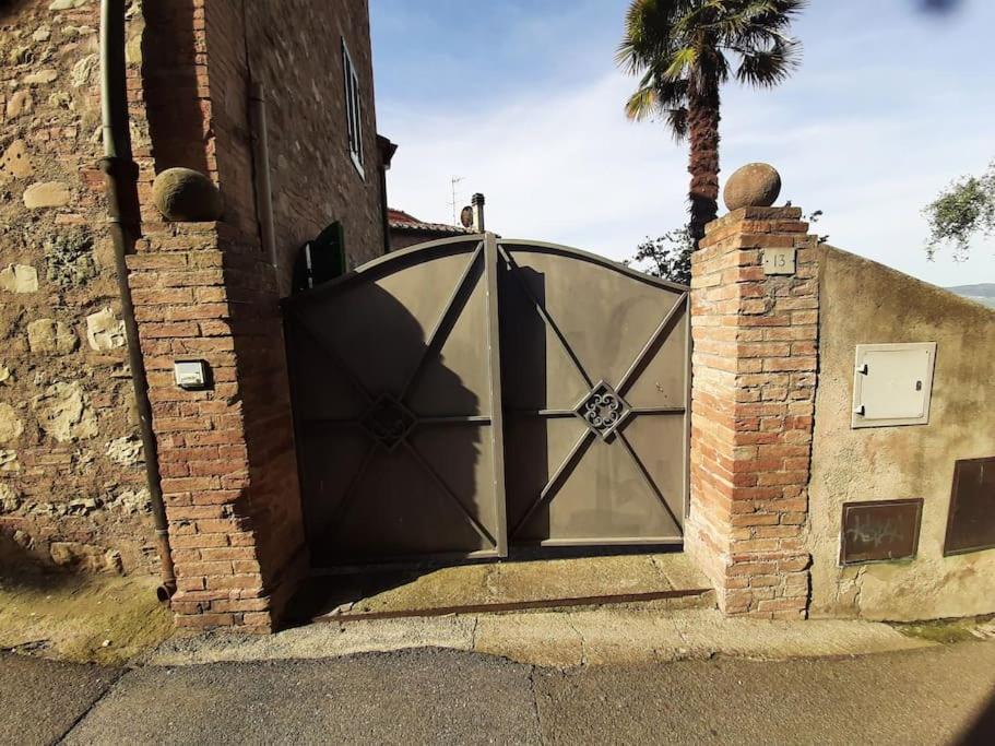 Lajatico Rentals - Casa Di Alice Nel Borgo 外观 照片